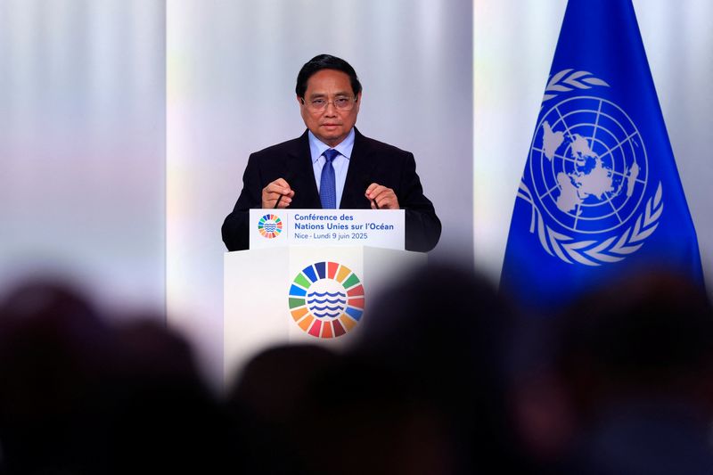 Vietnam PM seeks new trade deals to counter US tariff impact