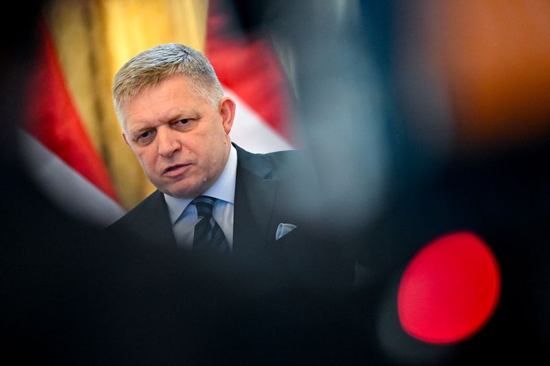 Slovakia amends constitution to promote 'national identity'