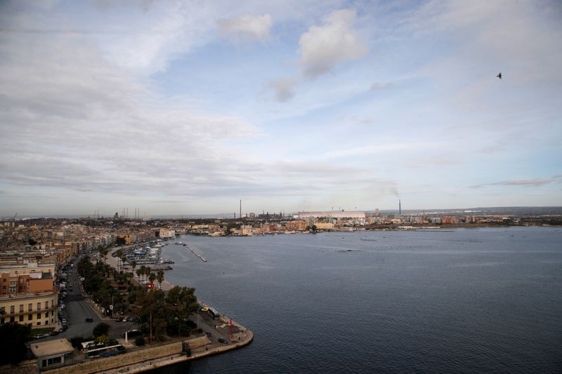 Italy receives 10 bids for Ilva steel as major contenders withdraw