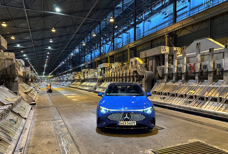Mercedes cuts EVs’ environment footprint with low-carbon aluminium
