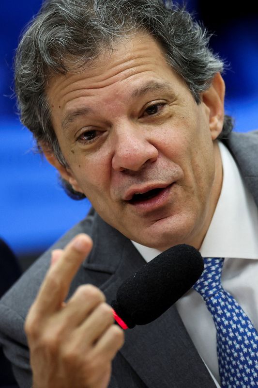 Haddad reitera busca de metas fiscais e diz que governo não faz ajuste vendendo patrimônio