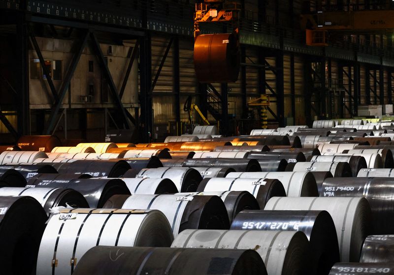 EU plans to cut steel import quotas, hike tariffs to 50%