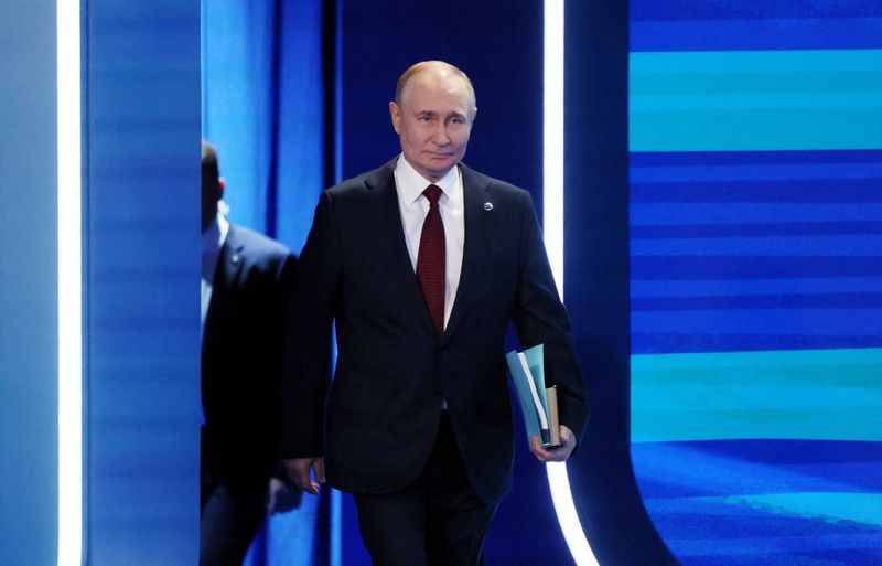 &copy; Reuters.