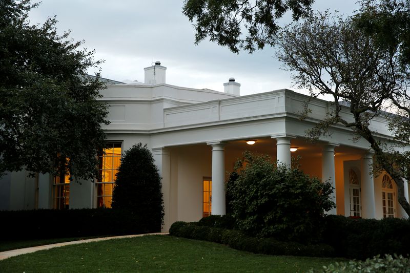 White House freezes $2.1 billion in Chicago transit projects