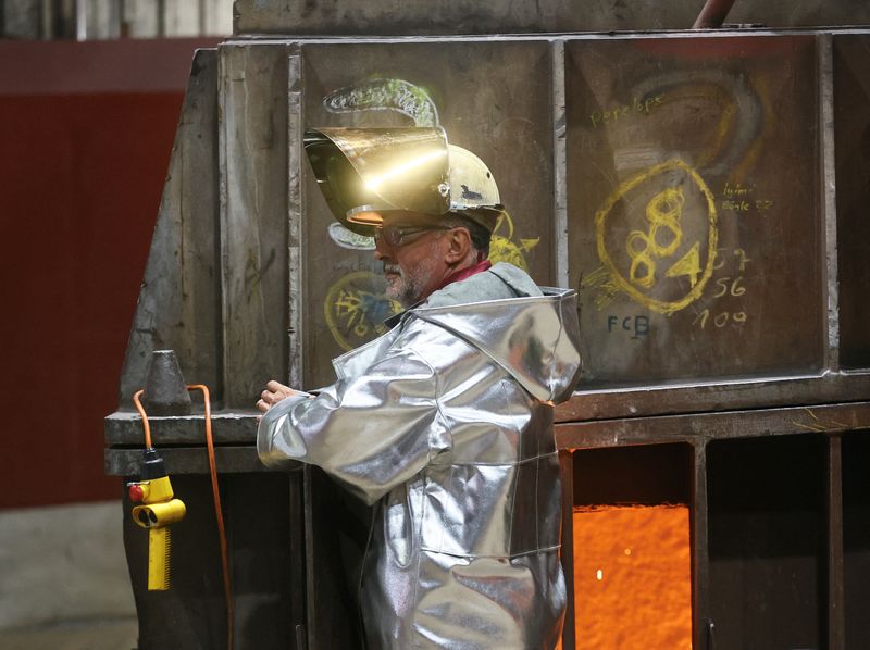 &copy; Reuters.