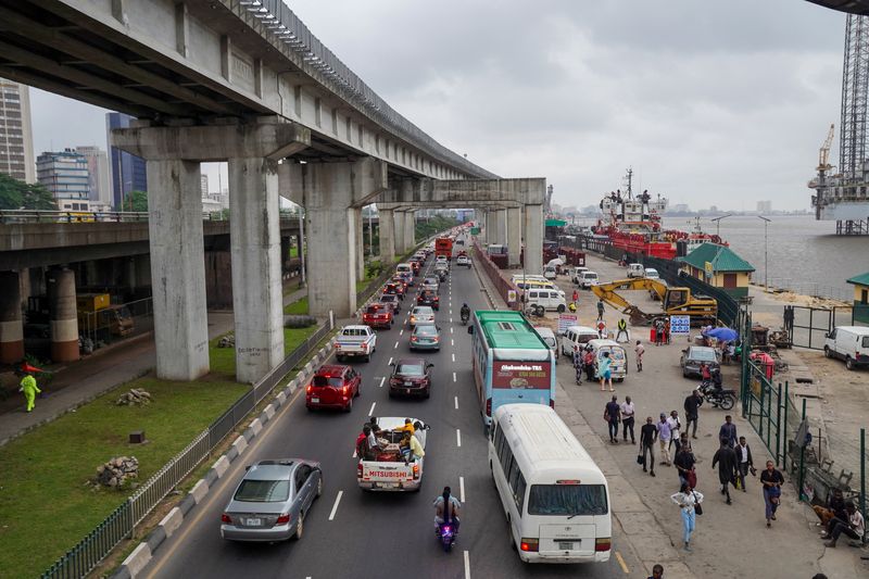 Nigeria’s economy growing but high food prices a burden, World Bank says
