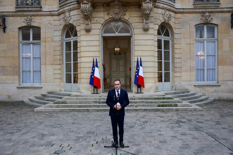 &copy; Reuters.