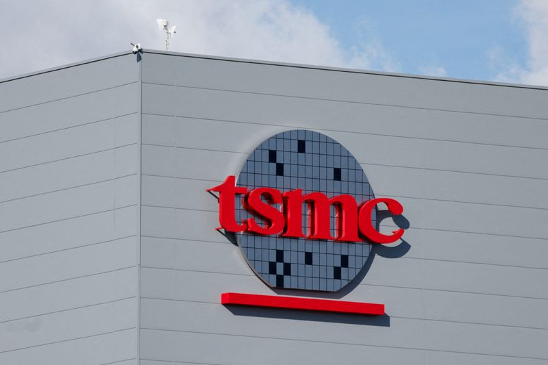 Tsmc prevede rafforzamento megatrend IA, utili oltre attese