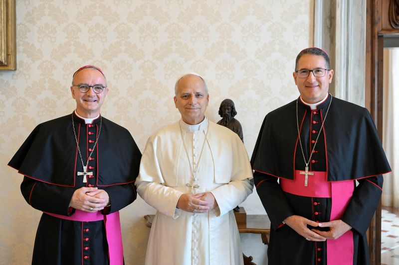 Catholic Church too slow helping abuse victims, Vatican panel says