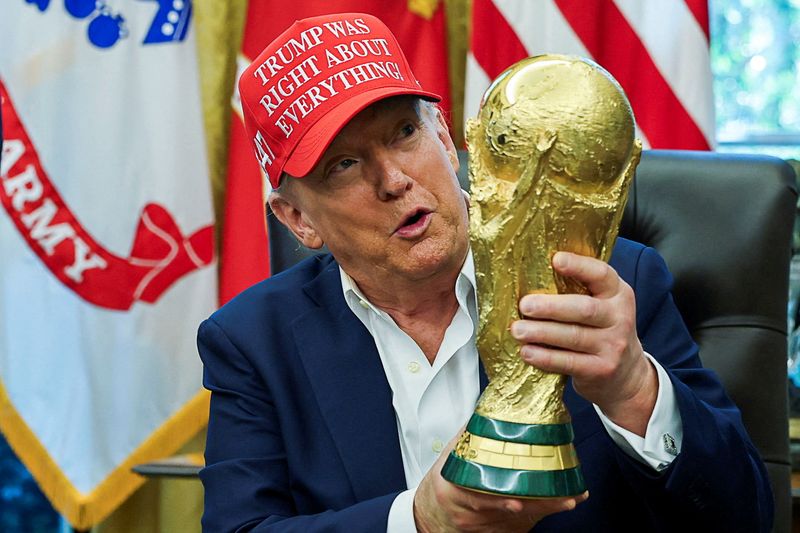 &copy; Reuters.