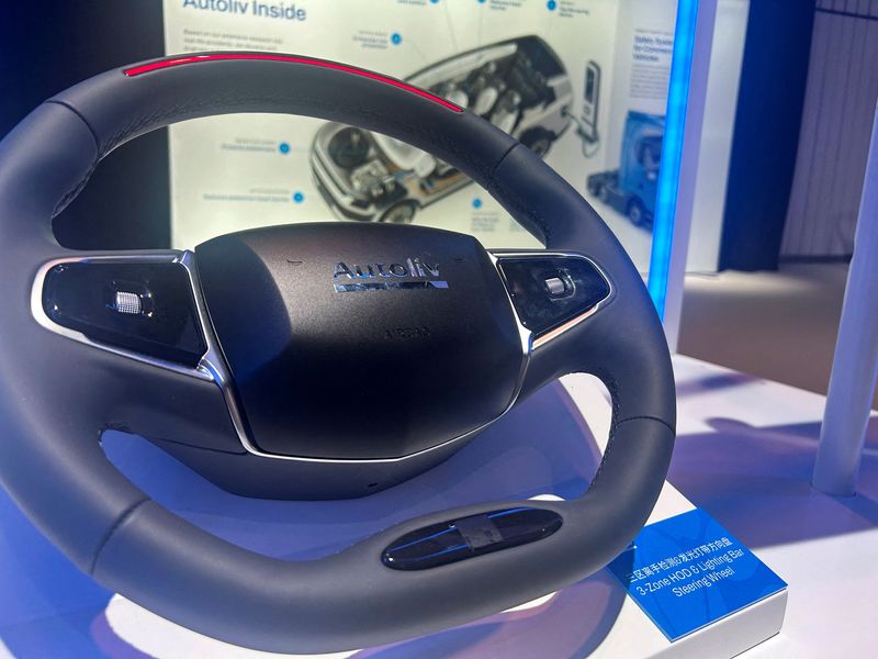 Autoliv Exceeds Q3 Profit Expectations, Shares Surge