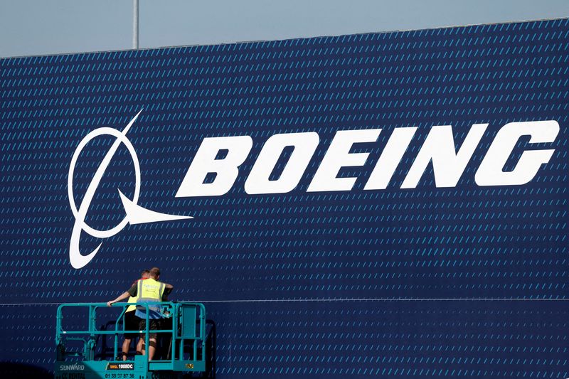 Boeing, striking union to resume contract talks on Monday with federal mediator