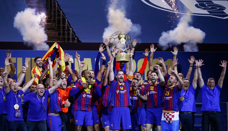 © Reuters. Barcelone soulève sa première Ligue des champions depuis 2015./Photo prise le 13 juin 2021/REUTERS/Thilo Schmuelgen