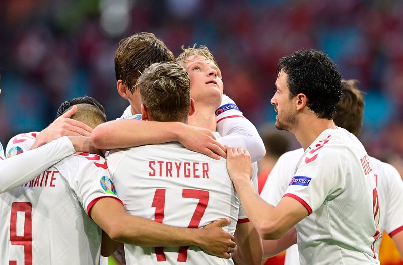 &copy; Reuters. Kasper Dolberg a inscrit ses deux premiers buts de la compétition pour le Danemark./Photo prise le 26 juin 2021/REUTERS/XXSTRINGERXX xxxxx