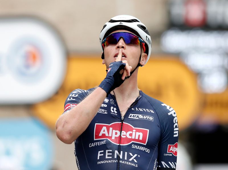 &copy; Reuters. Tim Merlier a décroché son premier succès sur le Tour de France à Pontivy./Photo prise le 28 juin 2021/REUTERS/Benoit Tessier