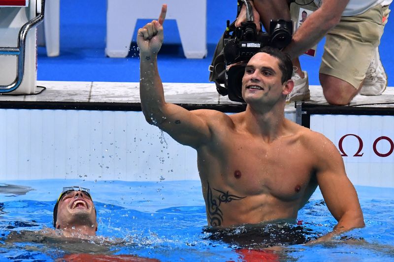&copy; Reuters. Le nageur tricolore offre la première et unique médaille à l'équipe de France de natation dans ces JO de Tokyo. /Photo prise le 1 août 2021/REUTERS/Clodagh Kilcoyne
