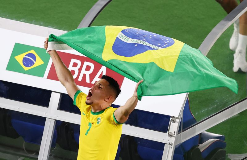 Le Brésil décroche l'or en football
