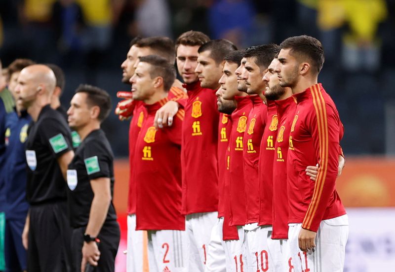 &copy; Reuters. L'équipe d'Espagne avant le match  /Photo prise le 2 septembre 2021/REUTERS/TT News Agency