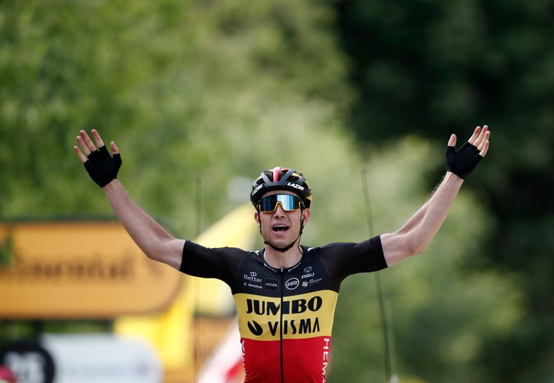 &copy; Reuters. Wout Van Aert remporte sa troisième victoire d'étape au Tour de Grande-Bretagne./Photo prise le 7 juillet 2021/REUTERS/Benoit Tessier
