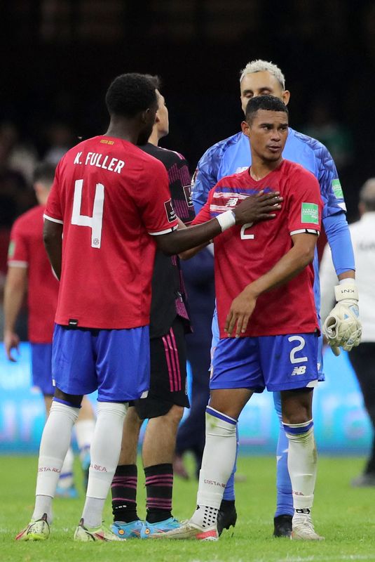 &copy; Reuters. Les joueurs du Costa-Rica après le match /Photo prise le 30 janvier 2022/REUTERS/Henry Romero