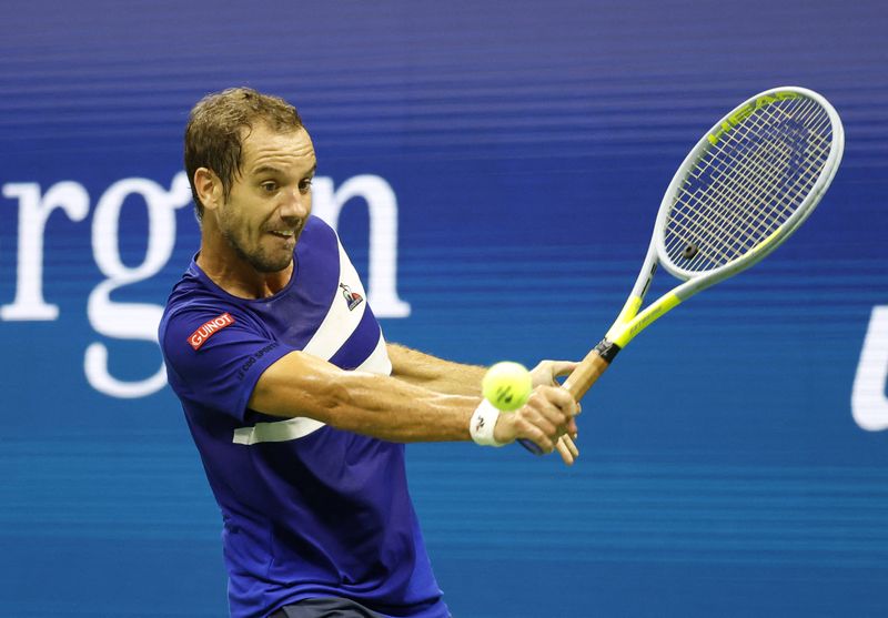 © Reuters. Après sa victoire contre Mikael Ymer, Richard Gasquet retrouvera Andrey Rublev en quart de finale de l'ATP de Marseille ! /Photo prise le 31 août 2021/REUTERS/USA TODAY USPW