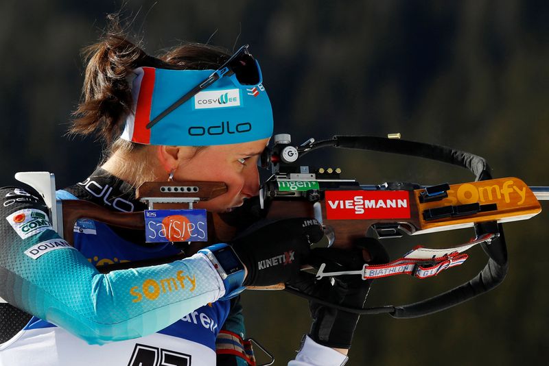 &copy; Reuters. Julia Simon a remporté son premier succès de la saison sur le sprint d'Otepää ! /Photo prise le 18 février 2020/REUTERS/Leonhard Foeger
