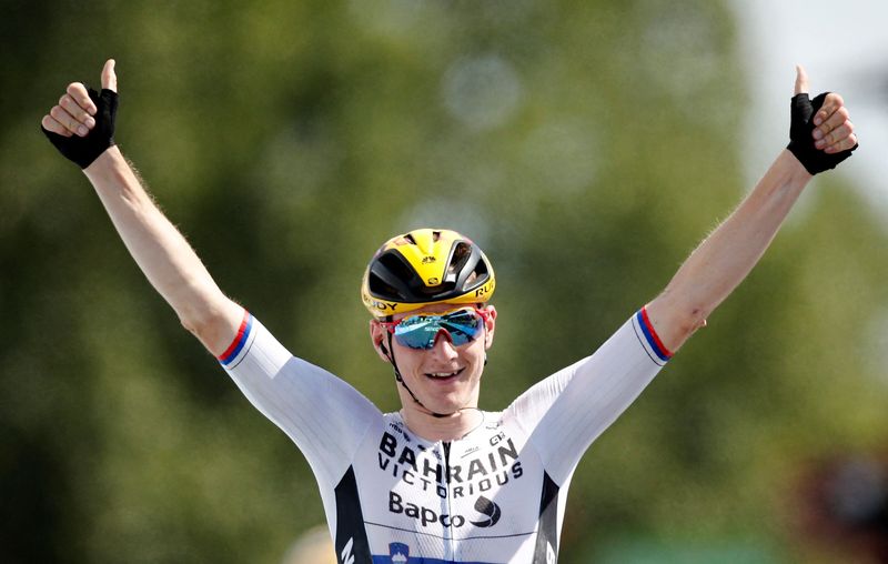 &copy; Reuters. Matej Mohoric remporte Milan-San Remo pour la première fois de sa carrière. /Photo prise le 16 juillet 2021/REUTERS/Benoit Tessier