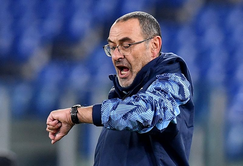 &copy; Reuters. Mauricio Sarri, coach de la Lazio Rome, victorieuse de Sassuolo 2-1. /Photo prise le 9 décembre 2021/REUTERS/Jennifer Lorenzini