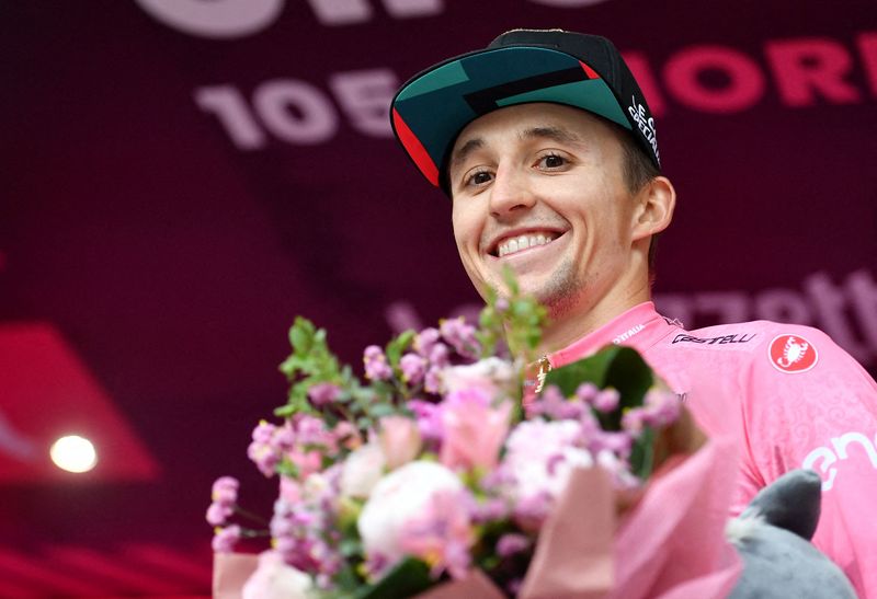 Alessandro Covi réalise un numéro, Jai Hindley renverse le Giro