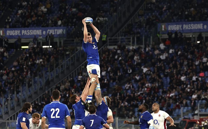 © Reuters. Victoire de prestige pour la Géorgie face à l'Italie ce dimanche. /Photo prise le 13 février 2022/REUTERS/Ciro  De Luca