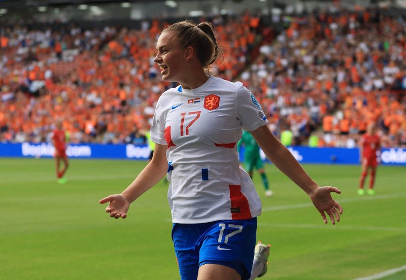 &copy; Reuters. Les Hollandaises ont inscrits quatre buts en deuxième période pour prendre le meilleur sur la Suisse. /Photo prise le 17 juillet 2022/REUTERS/LEE SMITH