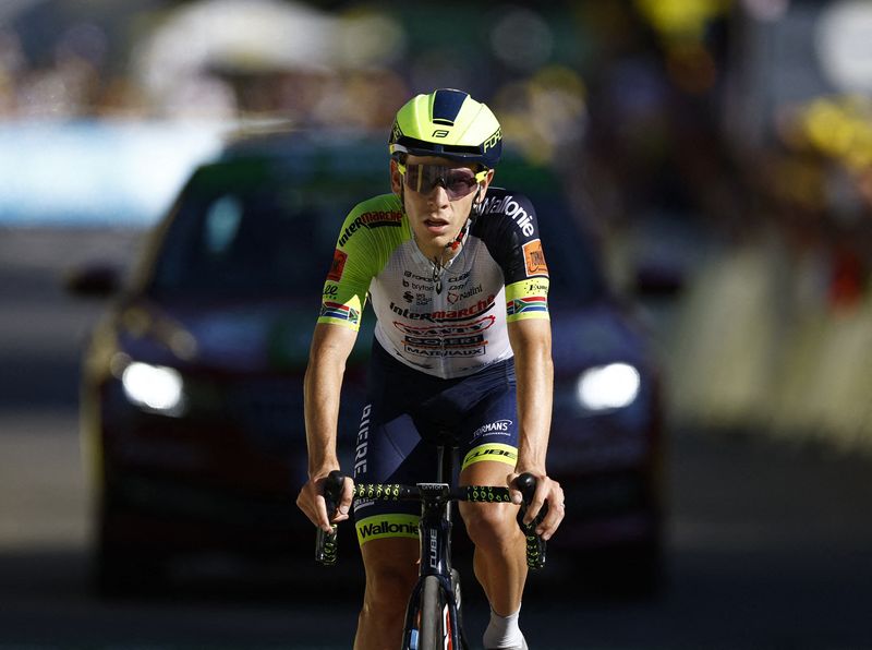 &copy; Reuters. Louis Meintjes avait terminé deuxième de l'étape de l'Alpe d'Huez sur le dernier Tour de France/Photo prise le 14 juillet 2022/REUTERS/Christian Hartmann