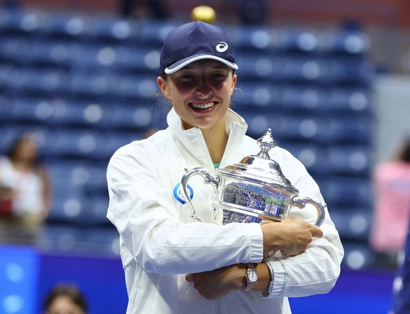 &copy; Reuters. Iga Swiatek remporte le premier US Open de sa carrière./Photo prise le 10 septembre 2022/REUTERS/MIKE SEGAR