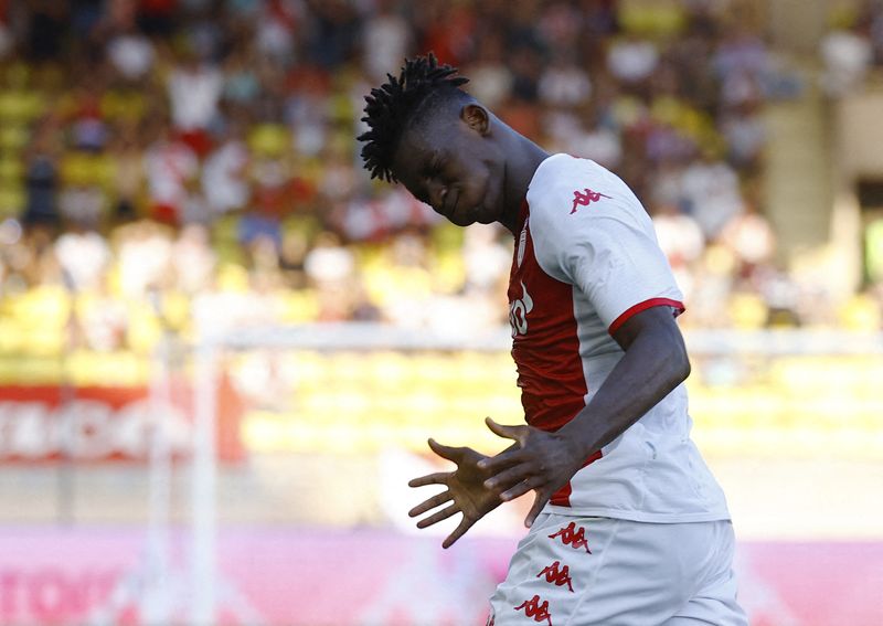 &copy; Reuters. Breel Embolo a inscrit son 5e but de la saison mais Monaco a concédé le match nul face à Clermont. /Photo prise le 13 août 2022/REUTERS/Eric Gaillard