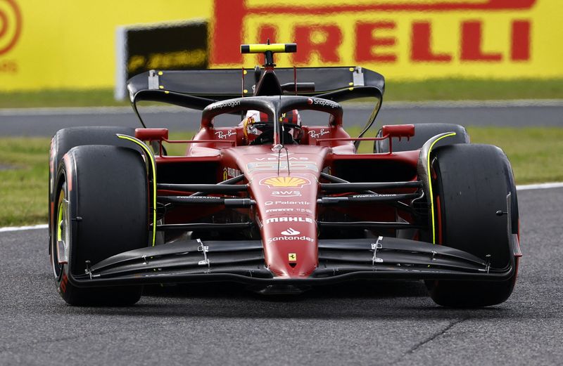 &copy; Reuters. Carlos Sainz a dominé la première séance d'essais libres avec un temps en 1'36''857. /Photo prise le 8 octobre 2022/REUTERS/Kim Kyung Hoon