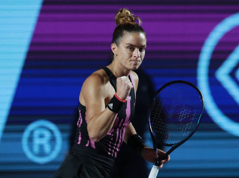 © Reuters. Première victoire pour Maria Sakkari qui commence parfaitement ce WTA Masters. /Photo prise le 22 octobre 2022/REUTERS/HENRY ROMERO