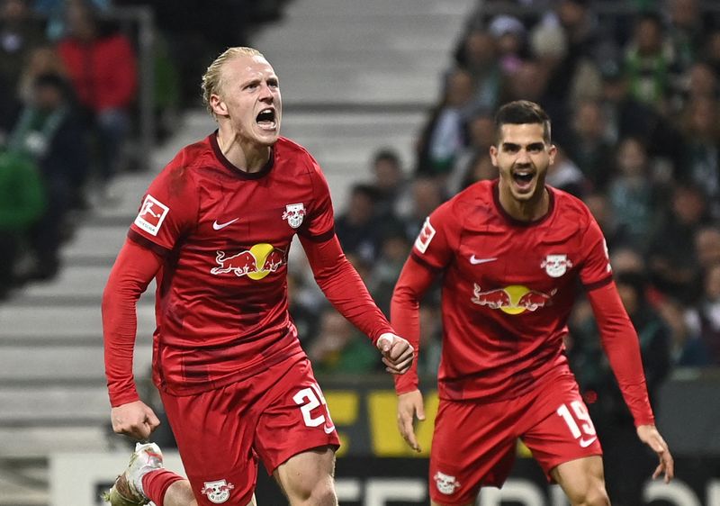 &copy; Reuters. Xaver Schlager a marqué le but de la victoire pour Leipzig contre le Werder Breme./Photo prise le 12 novembre 2022/REUTERS/FABIAN BIMMER