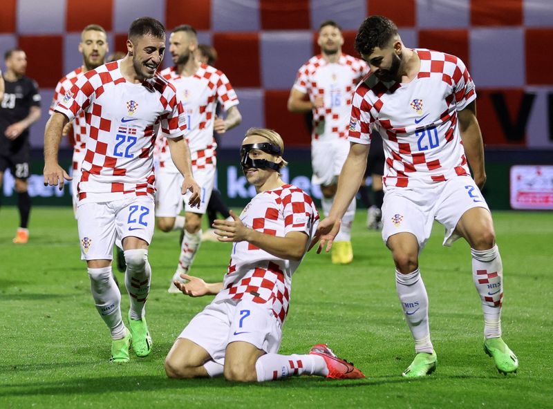 © Reuters. Les joueurs Croates, en septembre dernier lors de la Ligue des Nations/Photo prise le 22 septembre 2022/REUTERS/Antonio Bronic