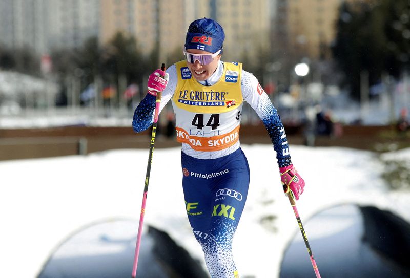 &copy; Reuters. Kerttu Niskanen était double médaillé aux derniers Jeux Olympiques de Pékin/Photo prise le 27 février 2022/REUTERS/Lehtikuva Lehtikuva