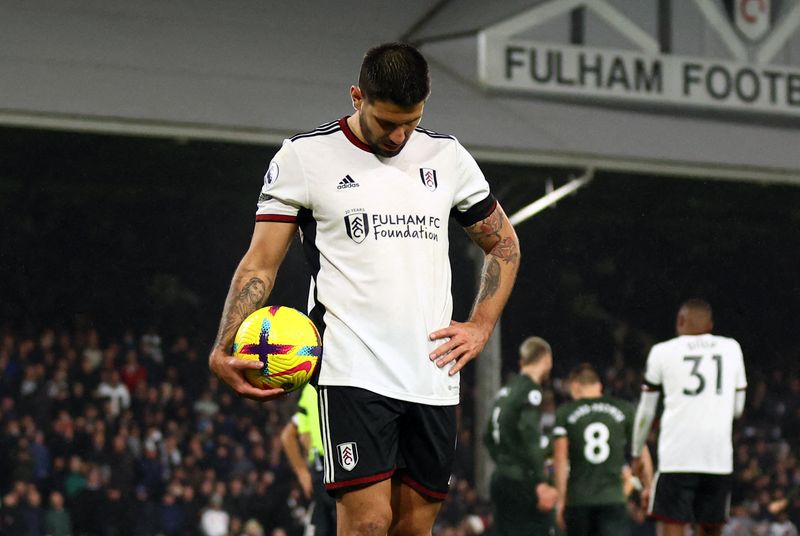&copy; Reuters. Aleksandar Mitrovic a manqué un penalty face à Southampton samedi. /Photo prise le 31 décembre 2022/REUTERS/David Klein