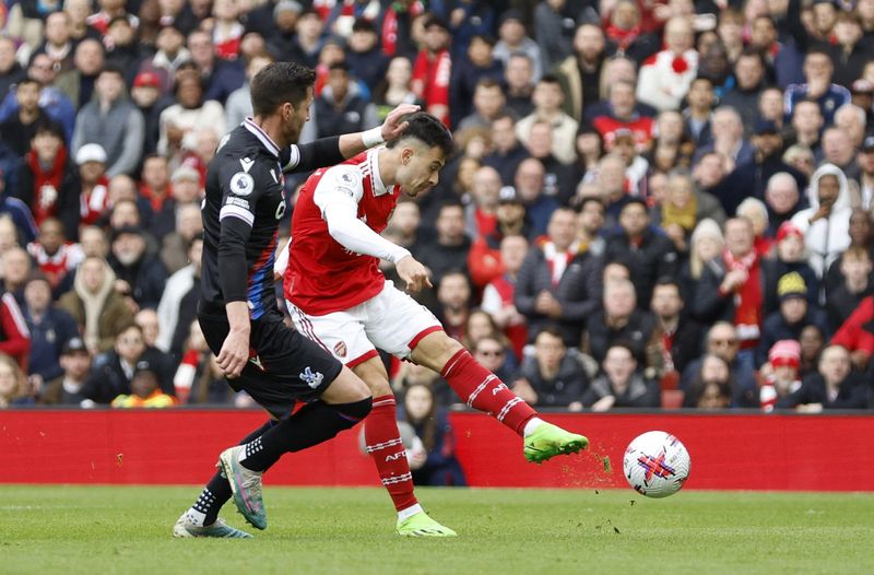 © Reuters. Arsenal a désormais huit points d'avance en tête du classement. /Photo prise le 19 mars 2023/REUTERS/Peter Cziborra
