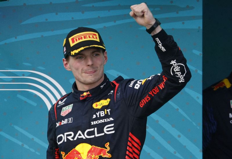 © Reuters. Max Verstappen a remporté son troisième succès de la saison. /Photo prise le 7 mai 2023/REUTERS/Marco Bello