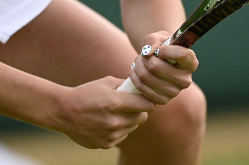 © Reuters. Il n'y aura que quatre françaises au prochain tour des qualifications de Wimbledon cette année.  /Photo prise le 28 juin 2022/REUTERS/Toby Melville