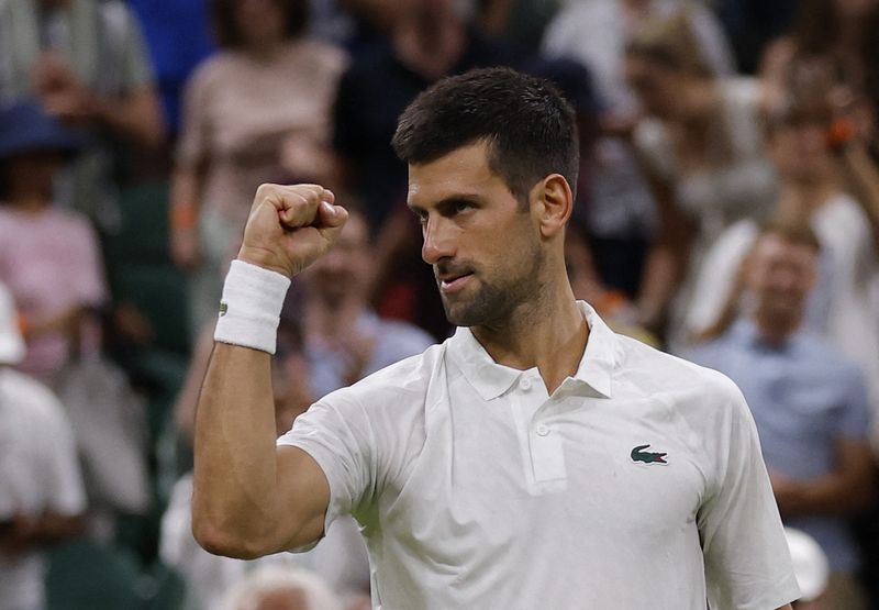 &copy; Reuters. Novak Djokovic n'a pas tremblé face à Stan Wawrinka. /Photo prise le 7 juillet 2023/REUTERS/Andrew Couldridge