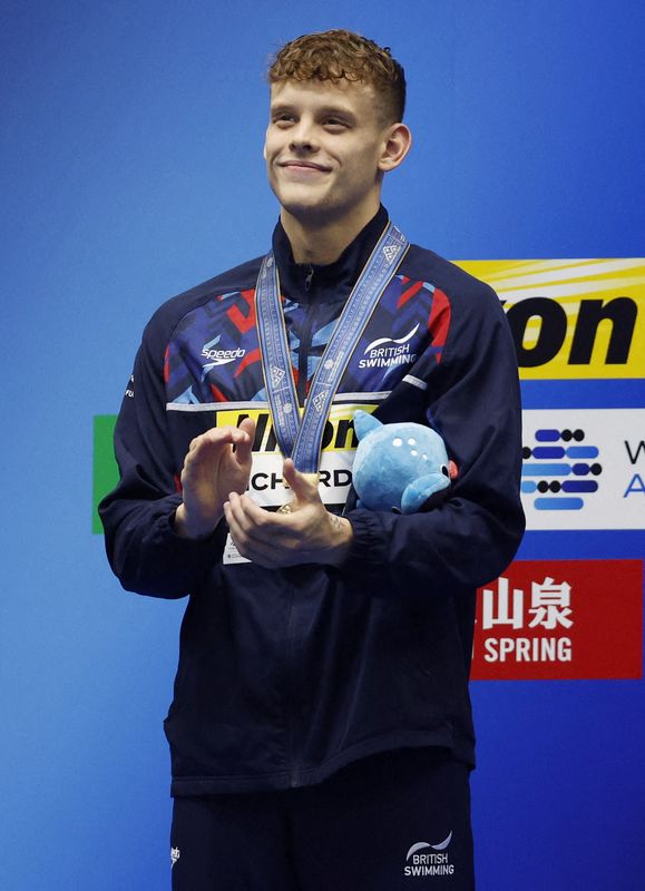 © Reuters. Matthew Richards, champion du monde sur 200 mètres nage libre. /Photo prise le 25 juillet 2023/REUTERS/Issei Kato
