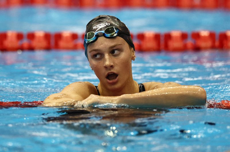 &copy; Reuters. McIntosh, championne du 400m 4 nages /Photo prise le 30 juillet 2023/REUTERS/Marko Djurica