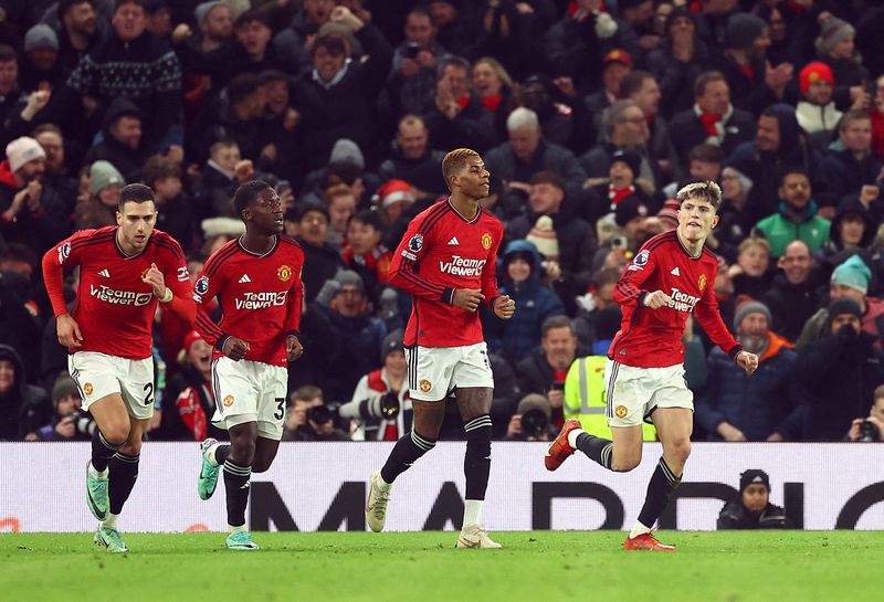 &copy; Reuters. Manchester United met fin à trois matchs sans succès en championnat. /Photo prise le 26 décembre 2023/REUTERS/Carl Recine